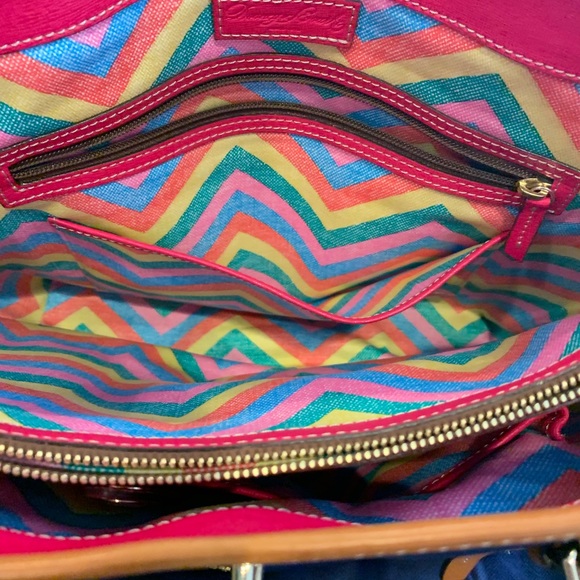 COPY - Authentic Dooney and Bourke large tote - Picture 3 of 4